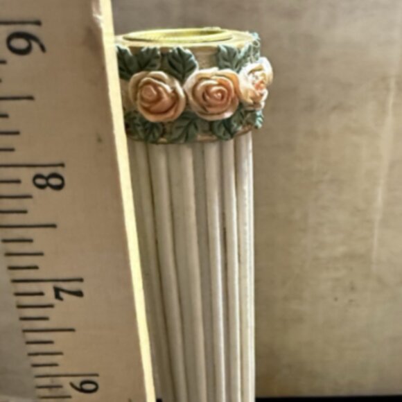 Ornate Vintage 2 Candlesticks Pedestal Column Resin Gold Floral 9" Grandma Core - Picture 3 of 8